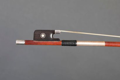 Bel archet de violon français de Mirecourt...