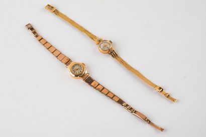 ZENITH - Vers 1965
Montre bracelet en or...