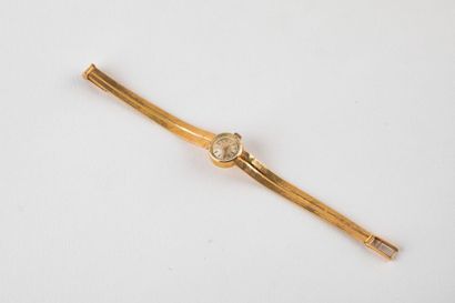 LONGINES - Vers 1965
Montre bracelet en or...