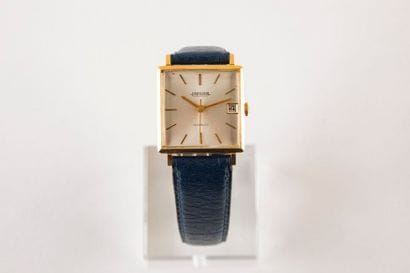 JAEGER
n°279 - Vers 1965/70
Montre bracelet...