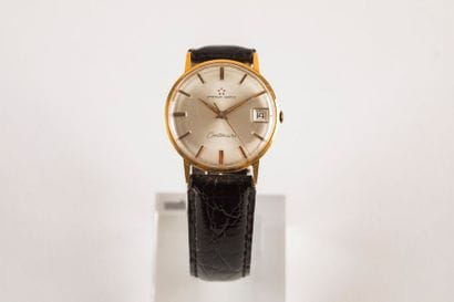 ETERNA
Centenaire n°5000776 - Vers 1960
Montre...