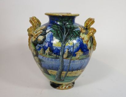 ITALIE, Urbino
Vase de Pharmacie de forme...