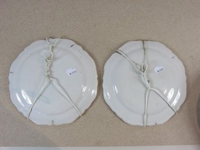 MOUSTIERS ou LYON
Deux assiettes formant...