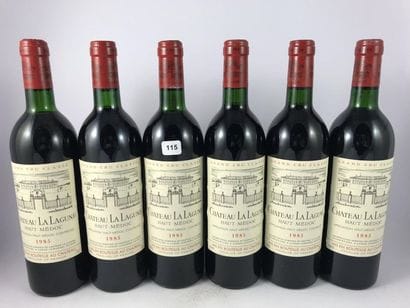 12 btls Château La Lagune 1985 en CBO - ...