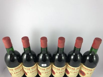 12 btls Château Figeac 1974 en CBO - Sai...