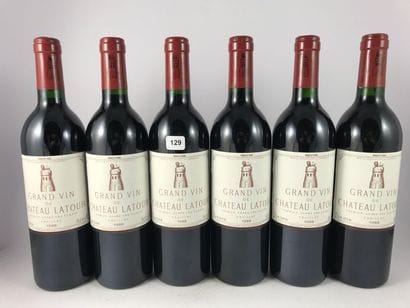 12 btls Château Latour 1988 en CBO - Pau...
