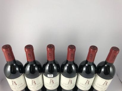 12 btls Château Latour 1988 en CBO - Pau...