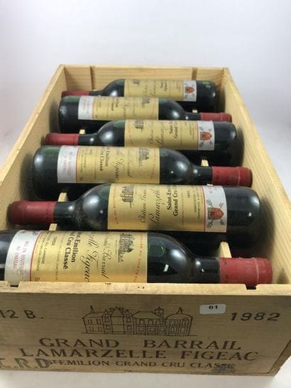 12 btls Grand Barail Lamarzelle Figeac 1982...