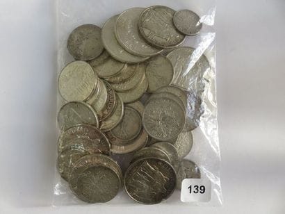 Monnaies argent - Lot de 43 monnaies en argent...
