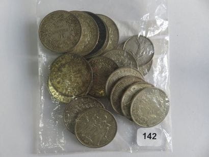 Monnaies argent - Lot de 18 monnaies en argent...