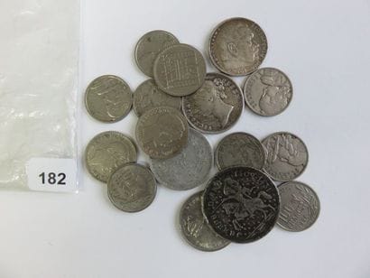 Monnaies + médaille - Lot de 15 monnaies...