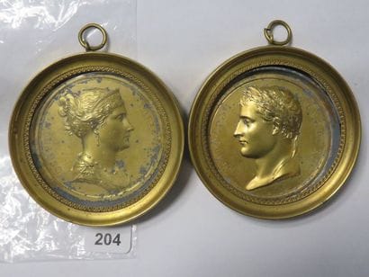 Paire de médaillons - Napoléon empereur et...