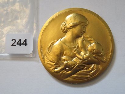 Médaille - Maternité, par Firmin Pierre Lasserre...