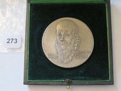 Médaille du Notariat français et de la Caisse...
