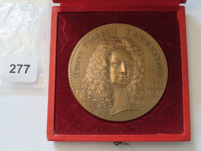 Médaille du Notariat français et de la Caisse...
