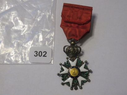 Décoration - Médaille en réduction d'Officier...