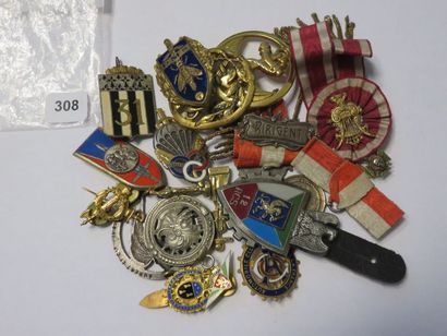 Divers - Lot d'une vingtaine de médailles,...