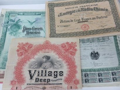 Vieux titres - Lot de 41 titres anciens,...