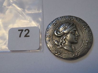 Monnaie grecque - Macédoine - Tétradrachme...