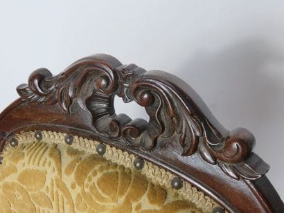 Paire de fauteuils d’enfant en acajou mouluré...