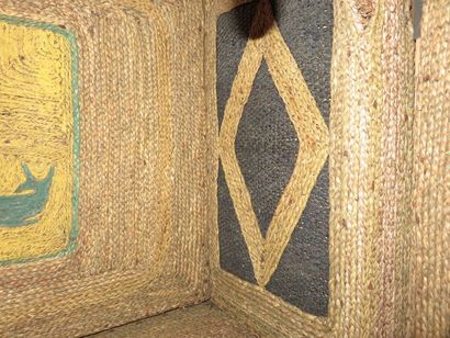 Secrétaire en tressage de paille tendu sur...