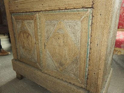 Secrétaire en tressage de paille tendu sur...