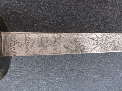 Epée d'officier des gardes du corps du Roi...