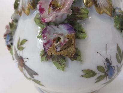 ALLEMAGNE Paire de rafraichissoirs en porcelaine...