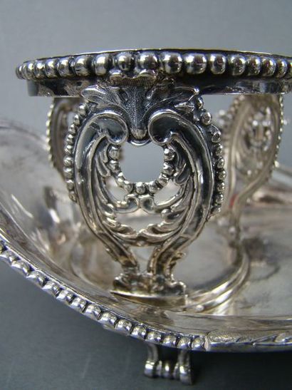 HUILIER-VINAIGRIER en argent. PARIS, 1778-1779...