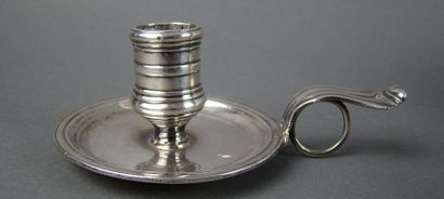 BOUGEOIR en argent. Province, maître abonné...