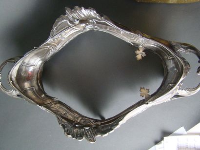 JARDINIERE DE TABLE en argent. PARIS, orfèvre...