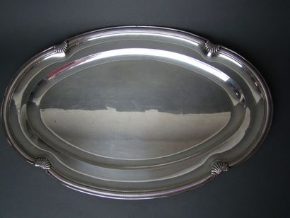 PLAT en argent. PARIS, Gustave MARTIN, ap....