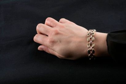 Bracelet en or jaune et or rose composé de...