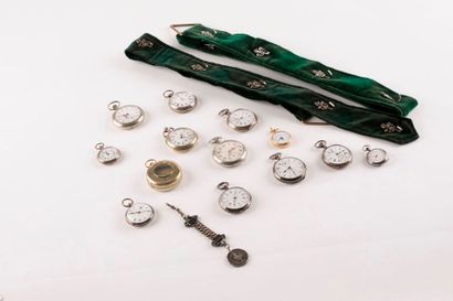 Lot de 13 montres de poche et de montres...