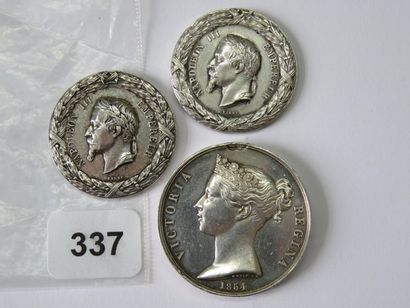 Décorations - Lot de 3 médailles en argent...