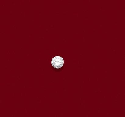 Diamant rond 

de taille brillant sur papier...