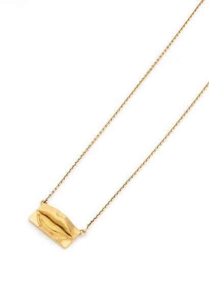 FRED. 

Collier en or 18K (750), orné d'un...