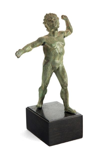 Statuette de faune

dansant. Il est nu, avec...