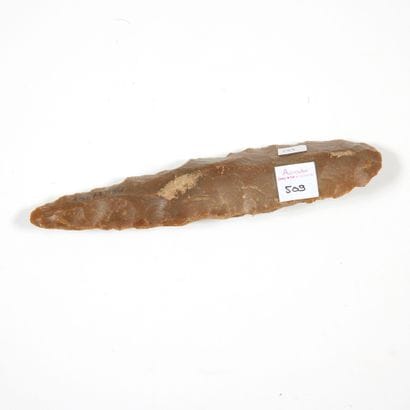 Pic taillé

Silex marron du type Grand Pressigny

France,...