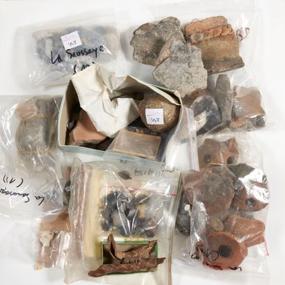 Lot d'outillage

dont burins, grattoirs,...