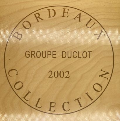 9 bouteilles dans une Caisse Duclot Collection:...