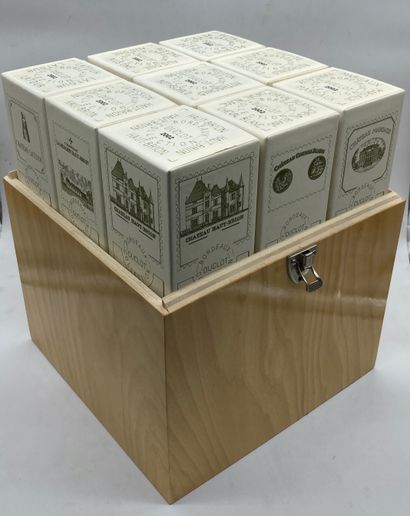 9 bouteilles dans une Caisse Duclot Collection:...
