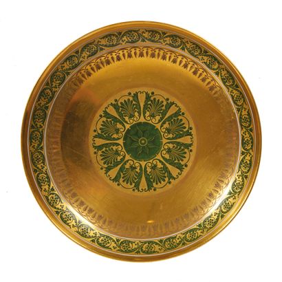 SEVRES
Cabaret en porcelaine comprenant une...