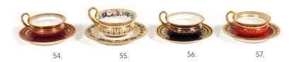 SEVRES
Tasse d'Hancarville et sa sous-tasse...