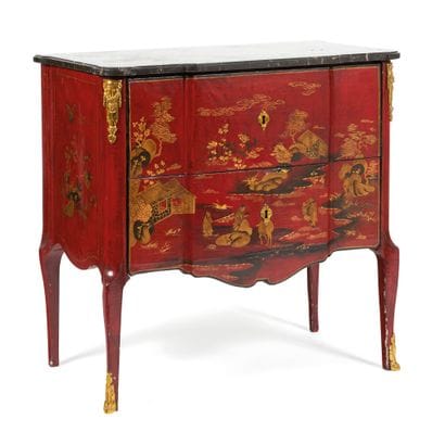 Chest of drawers
Rectangular chest of drawers,...
