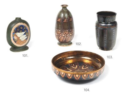 HB QUIMPER ODETTA
Glazed stoneware flared...