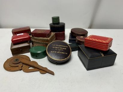 Set of 18th, 19th and 20th century jewel...