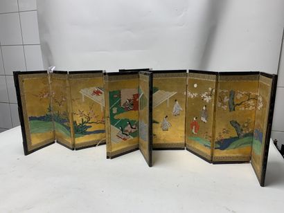 Two small six-leaf screens on gold-backed...