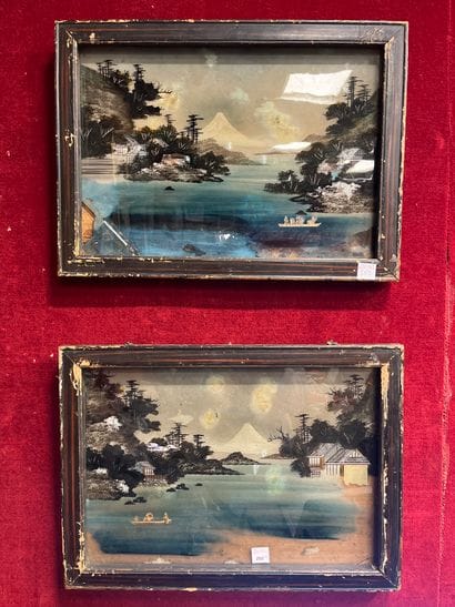 Pair of fixtures under glass decorated with...