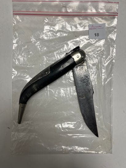 Clasp knife with Catalan blade marked 